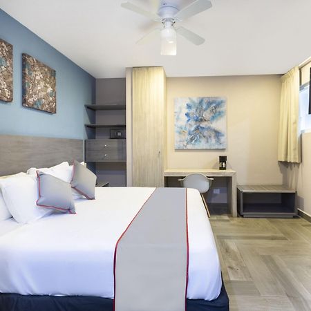 Bfh Attraction Deluxe Hotel Πλάγια Ντελ Κάρμεν Εξωτερικό φωτογραφία