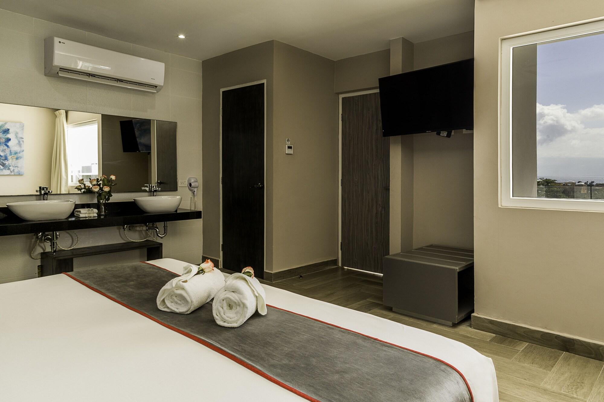 Bfh Attraction Deluxe Hotel Πλάγια Ντελ Κάρμεν Εξωτερικό φωτογραφία