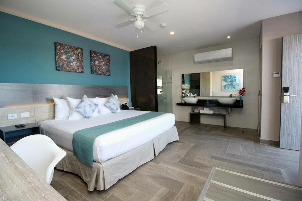 Bfh Attraction Deluxe Hotel Πλάγια Ντελ Κάρμεν Εξωτερικό φωτογραφία
