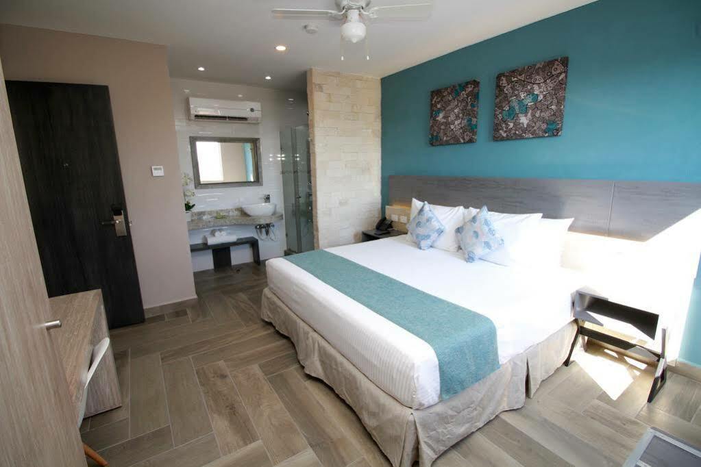 Bfh Attraction Deluxe Hotel Πλάγια Ντελ Κάρμεν Εξωτερικό φωτογραφία